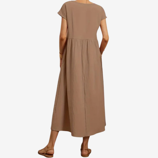 Velirae | Refined Dress