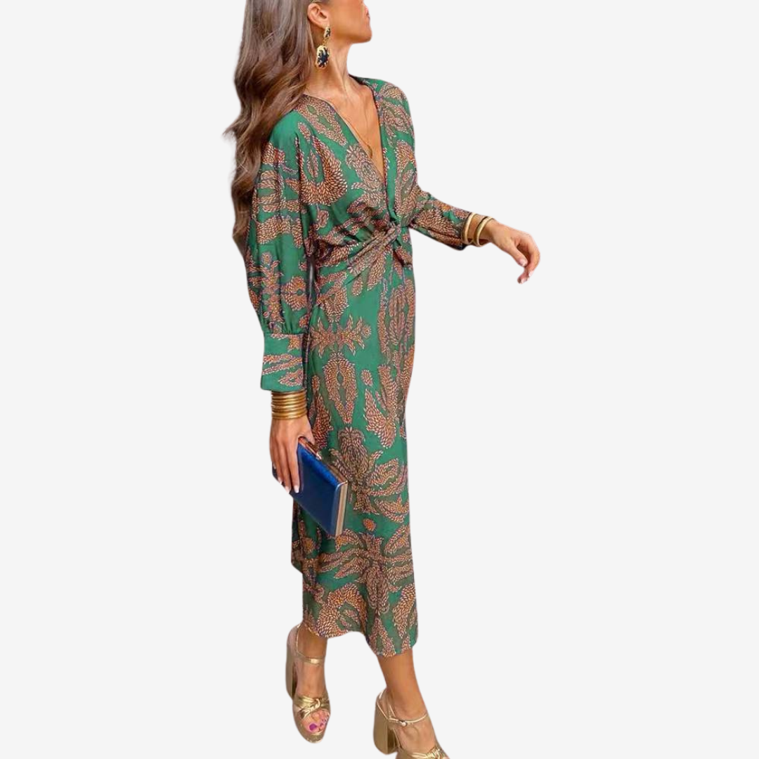 Alvoria | Refined Dress