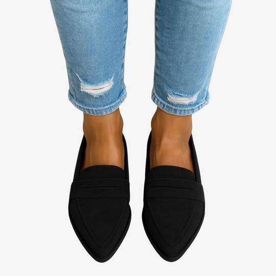 Norelle | Defined Line Flats
