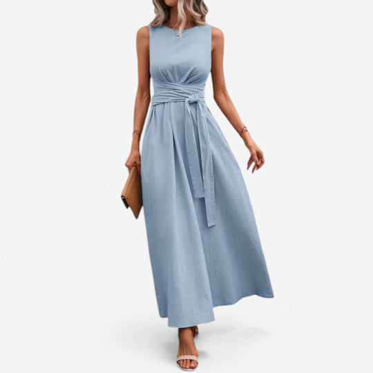Nireva | Refined Dress