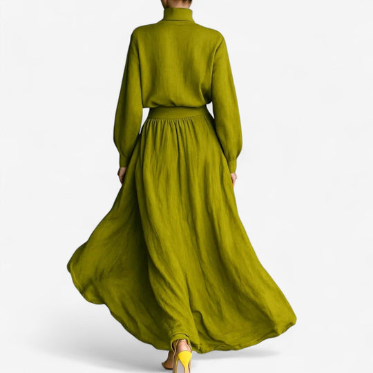 Larellea | Structured Line Set