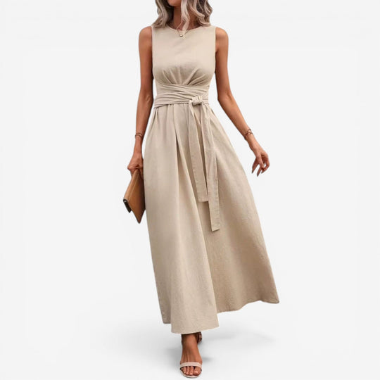 Nireva | Refined Dress