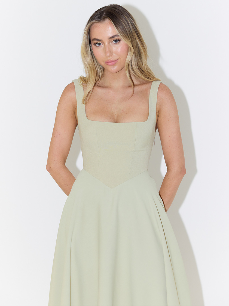 Grace Flow Midi Dress