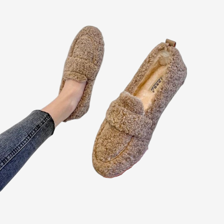 Elyonne | Classic Flats