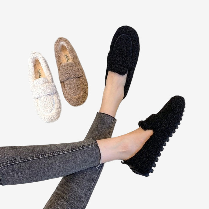 Elyonne | Classic Flats