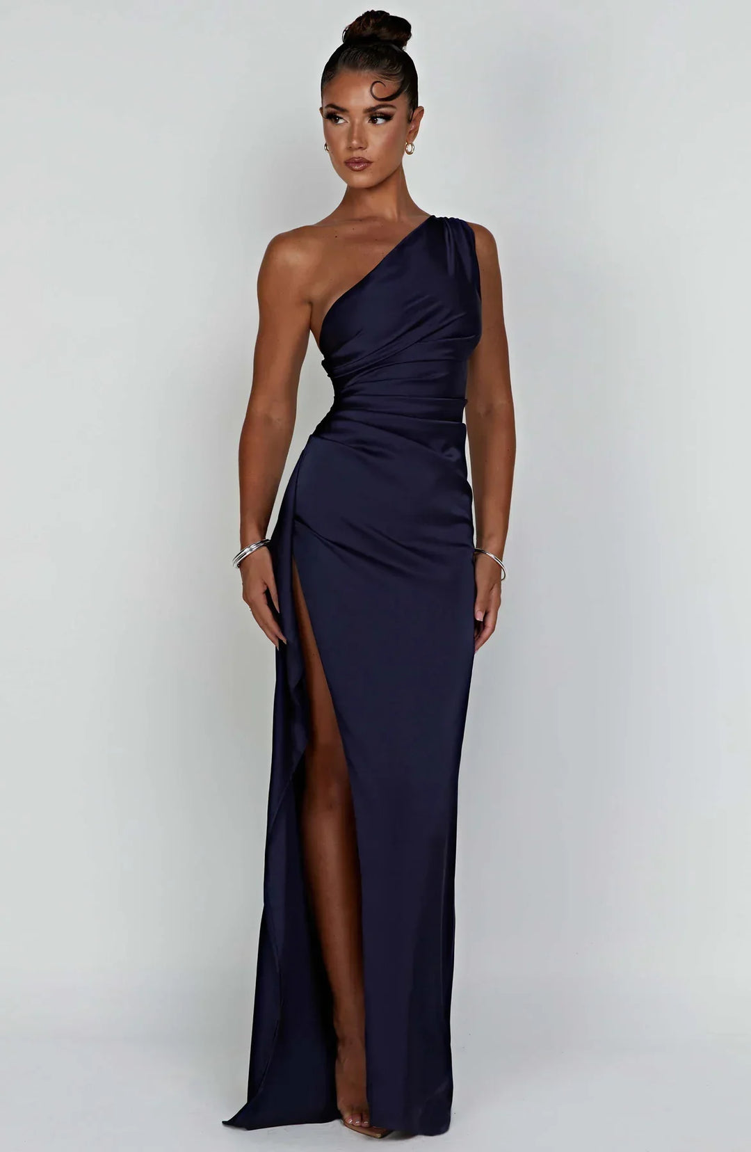 Seravelle | Contour Flow Maxi Dress