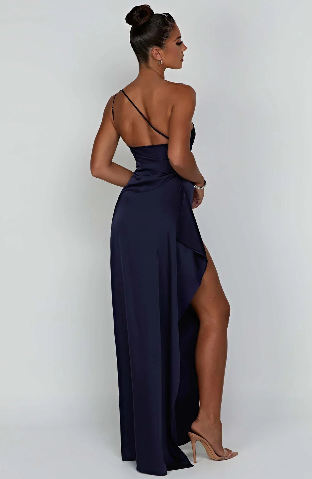 Seravelle | Contour Flow Maxi Dress