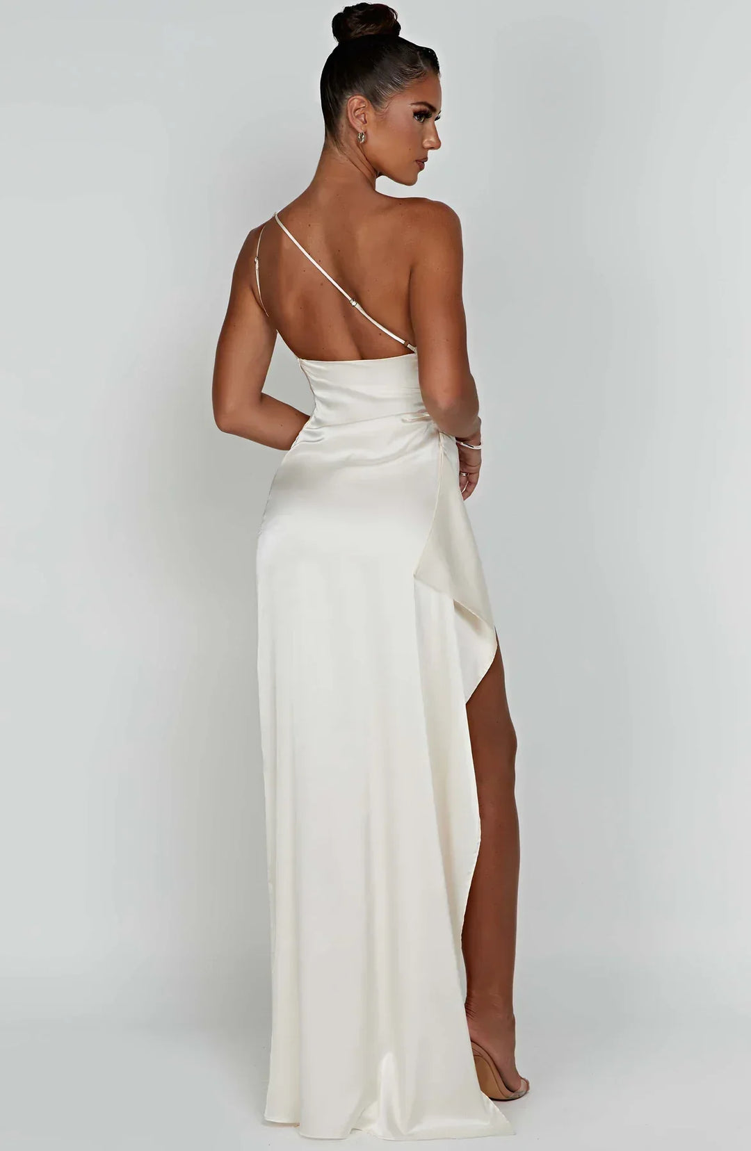 Seravelle | Contour Flow Maxi Dress